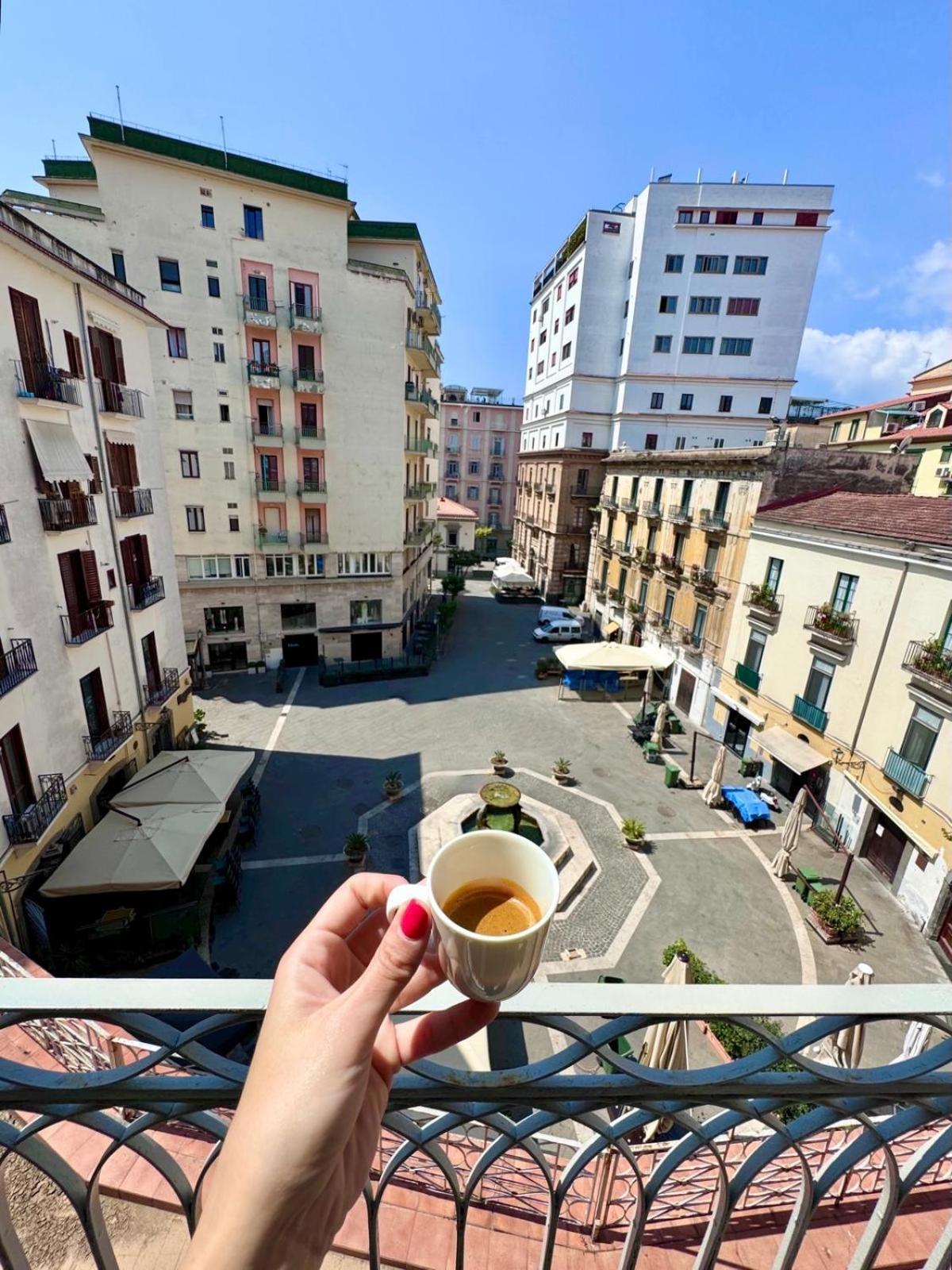 Home To Salerno B&B Εξωτερικό φωτογραφία