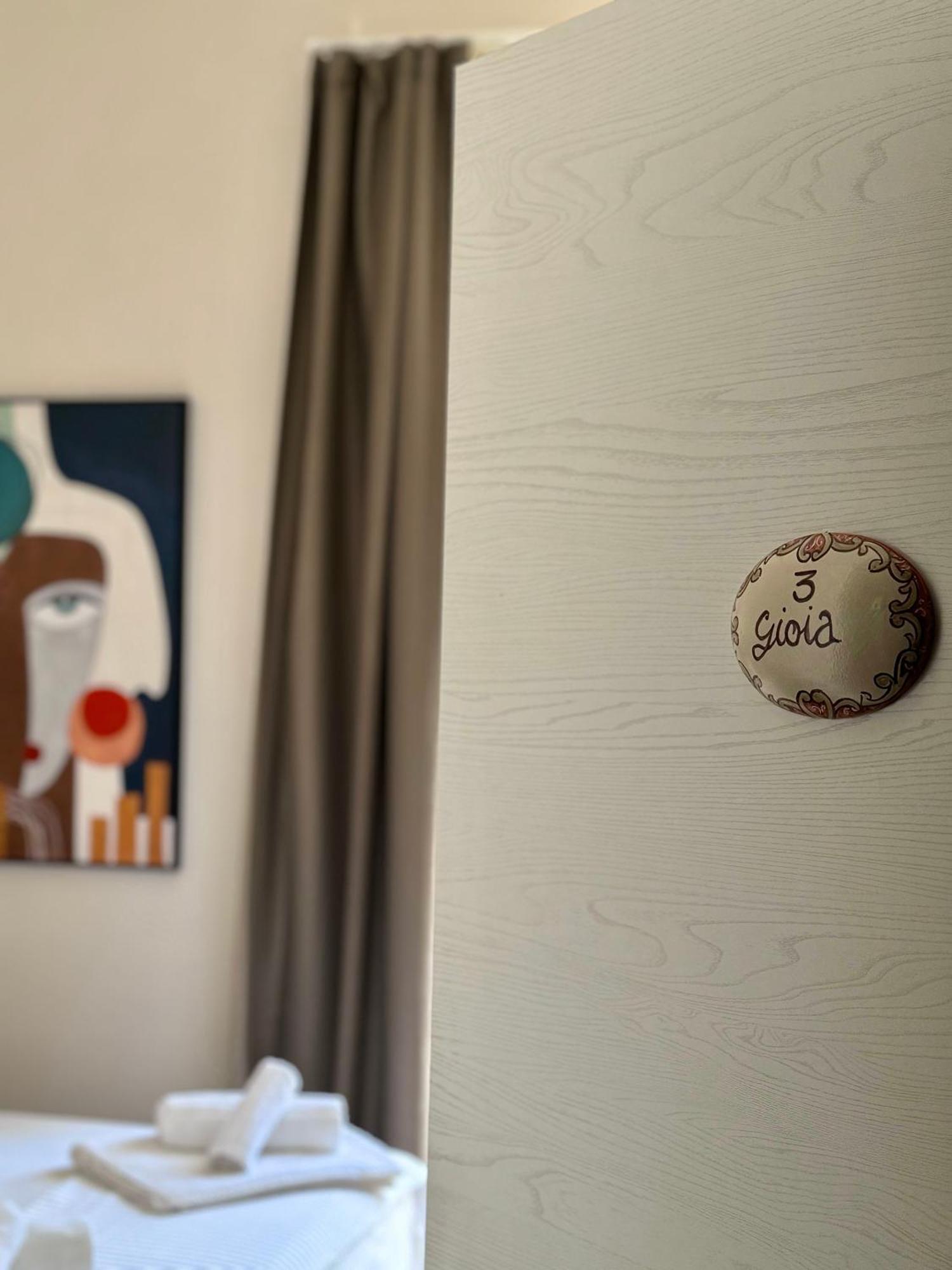 Home To Salerno B&B Εξωτερικό φωτογραφία
