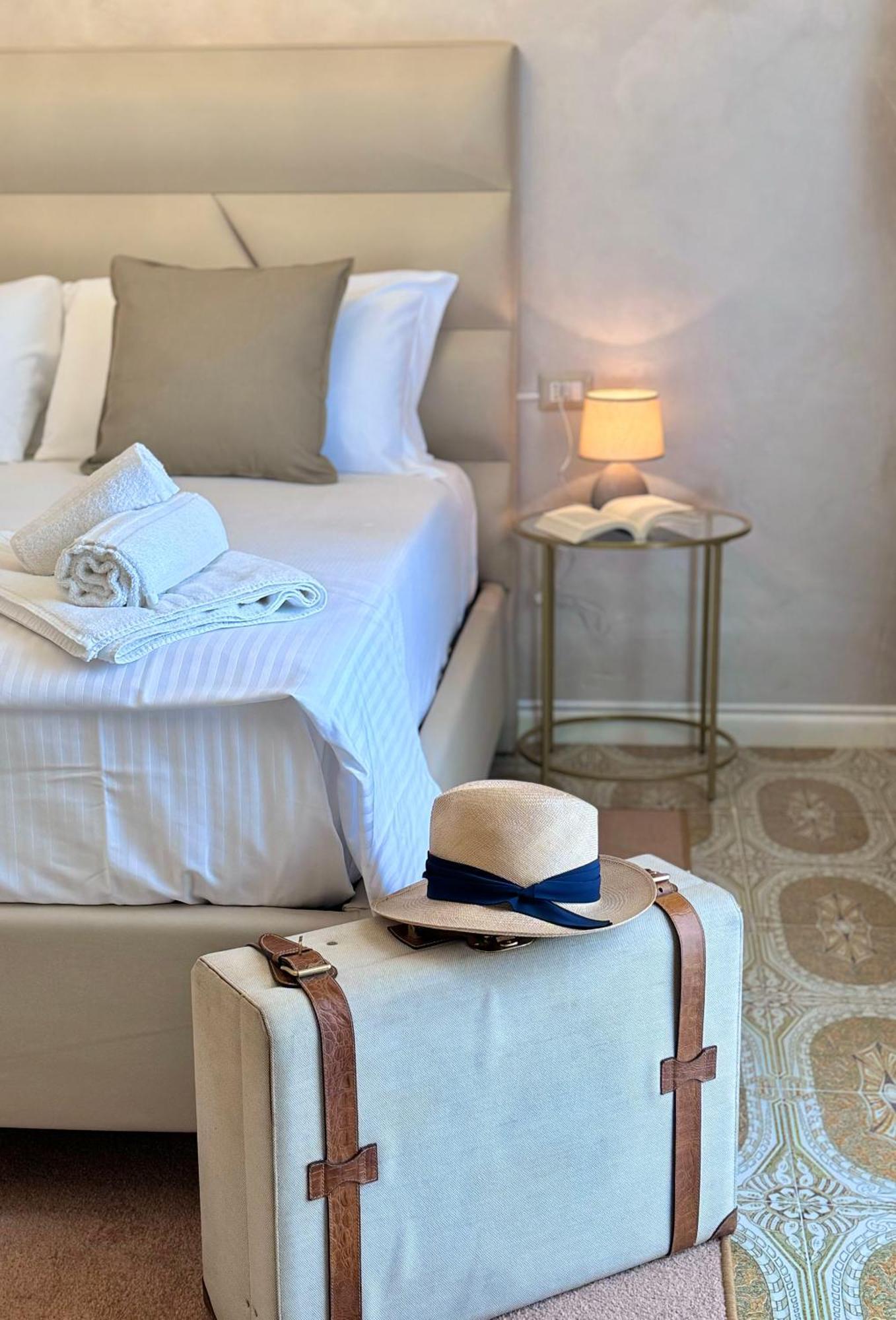 Home To Salerno B&B Εξωτερικό φωτογραφία