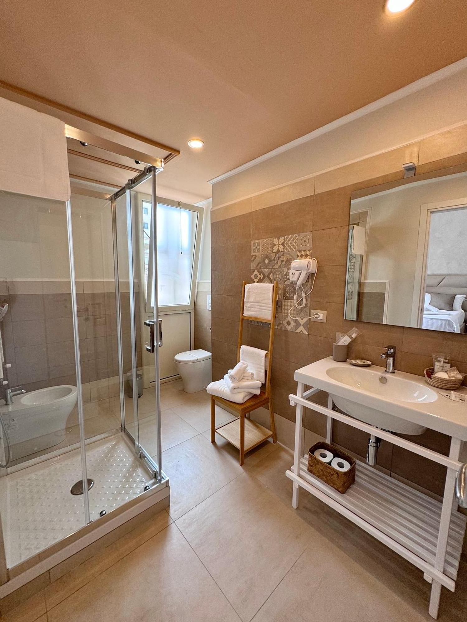 Home To Salerno B&B Εξωτερικό φωτογραφία