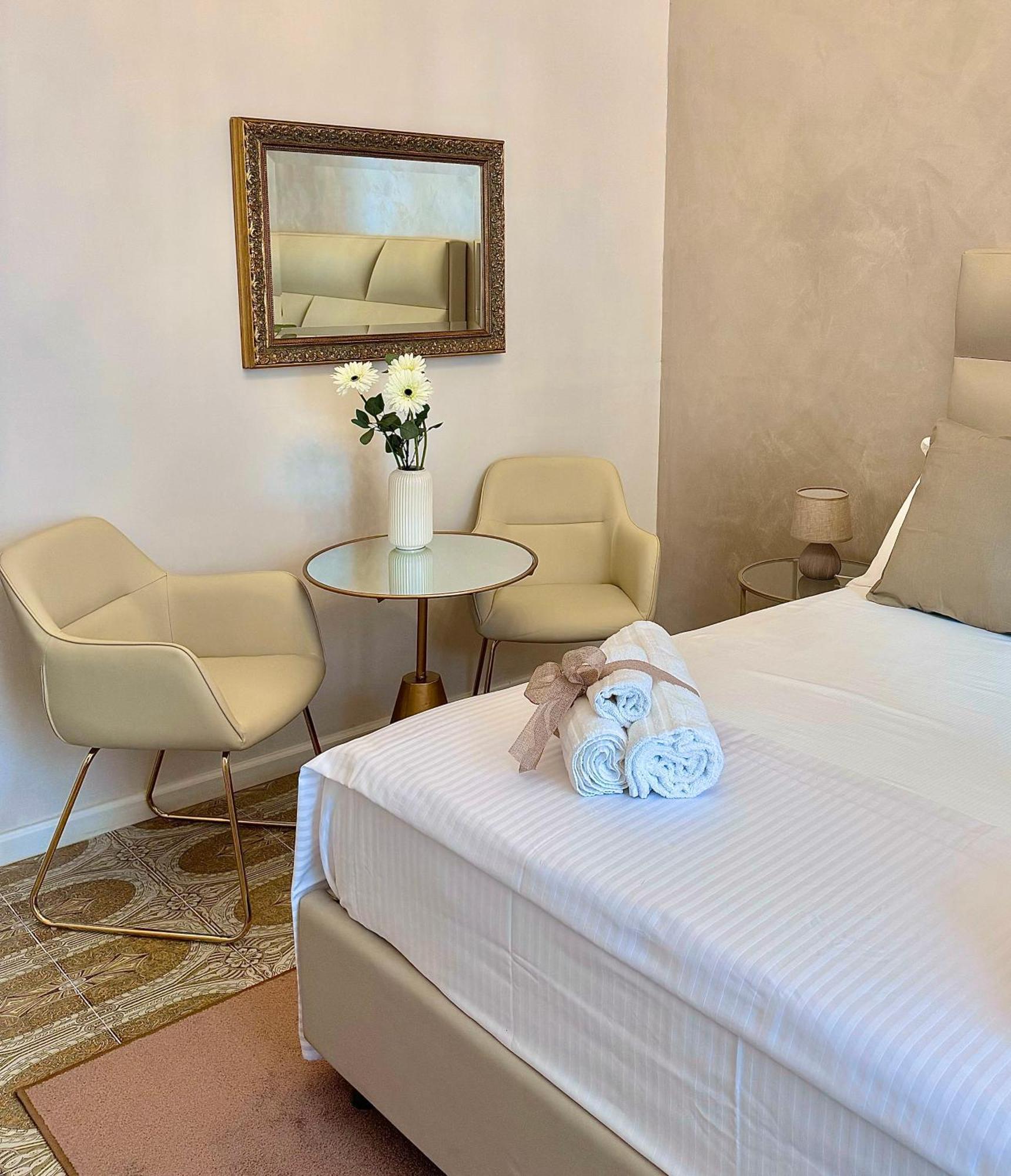 Home To Salerno B&B Εξωτερικό φωτογραφία